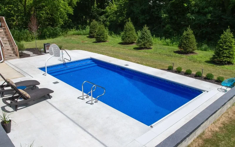 26_Pools-35-indy-discount-pools